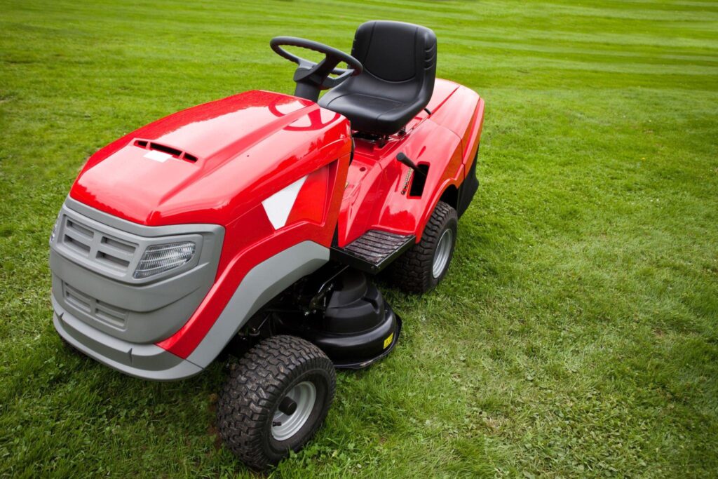 How Much Does Lawn Service Cost Monthly?